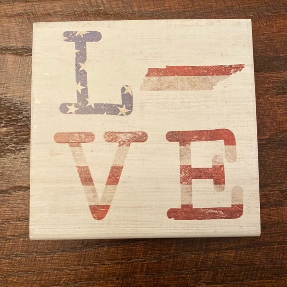 Patriotic Tennessee Love Wood Sign For Tier Trays Tabletop or Shelf, State Of TN - Picture 11 of 14